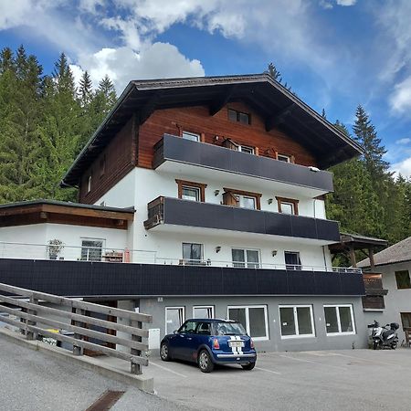 סנט מרטין אם טננגבריגה Appartment Laerchenalm מראה חיצוני תמונה